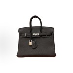 HERMES爱⻢仕 Birkin 25 银扣 ⼥款 89 Noir ⿊⾊
